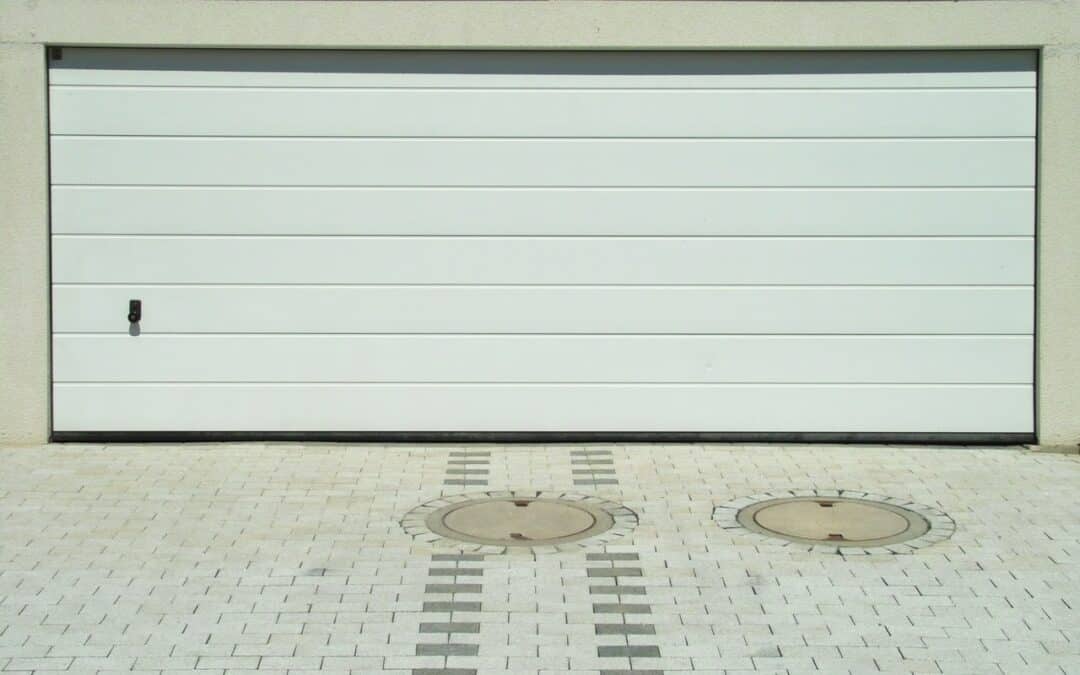 Sectional garage door