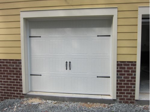 Wayne Dalton garage door on a Chicago area home.